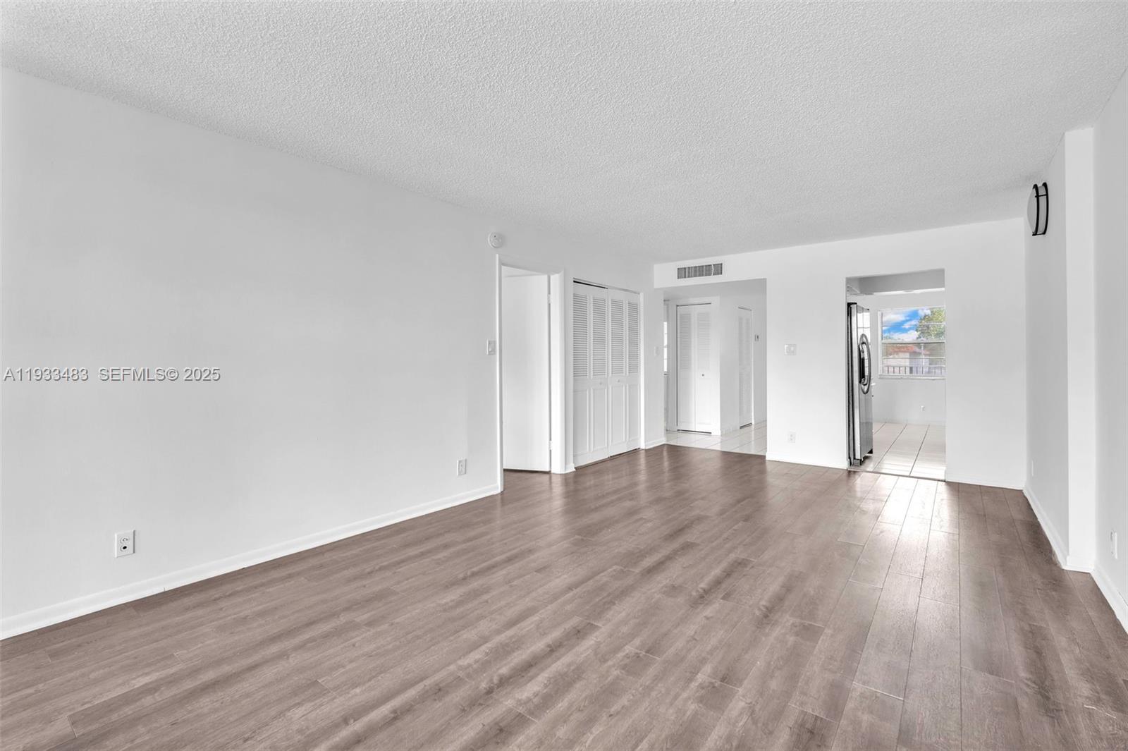 CYPRESS CHASE NORTH NO 1 - Residential