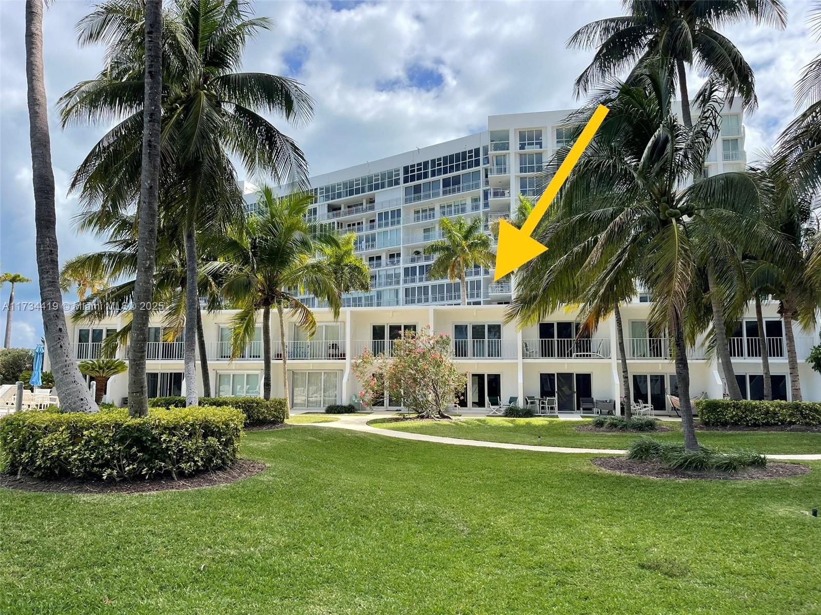 Property for Sale at 881 Ocean Dr Th6, Key Biscayne, Miami-Dade County, Florida - Bedrooms: 2 
Bathrooms: 2  - $1,100,000