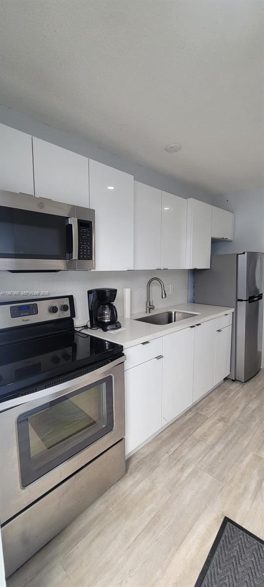 MERIDIAN PLAZA CONDO - Residential Lease