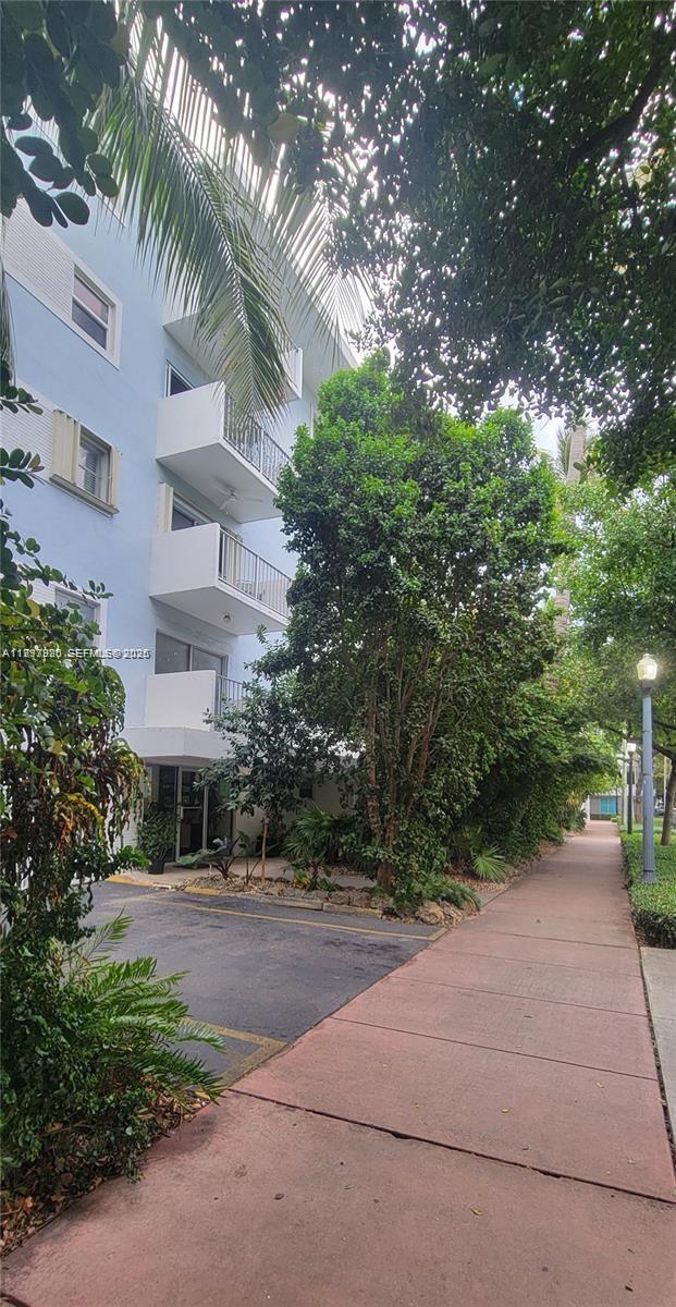 MERIDIAN PLAZA CONDO - Residential Lease