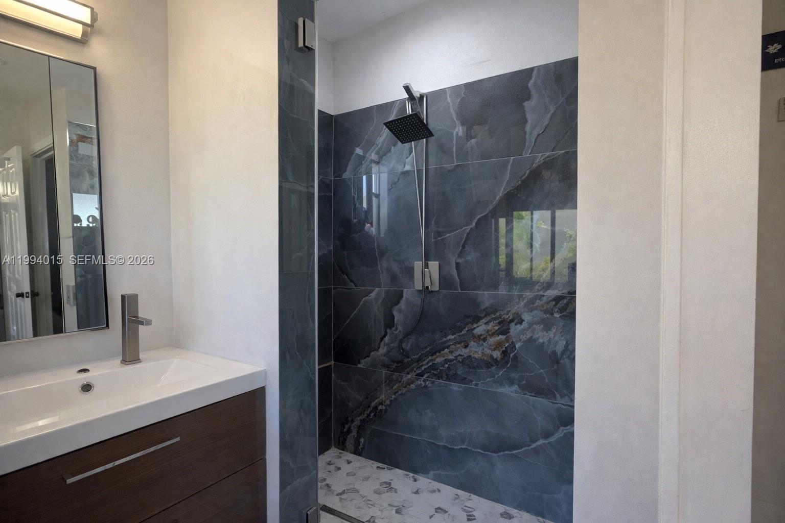 LAKES BY THE BAY KAYE - Residential Lease