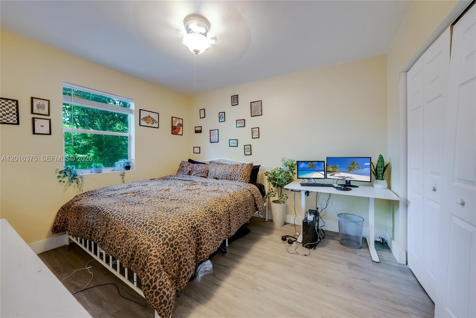 SOUTH HOLLYWOOD AMD PLAT - Residential