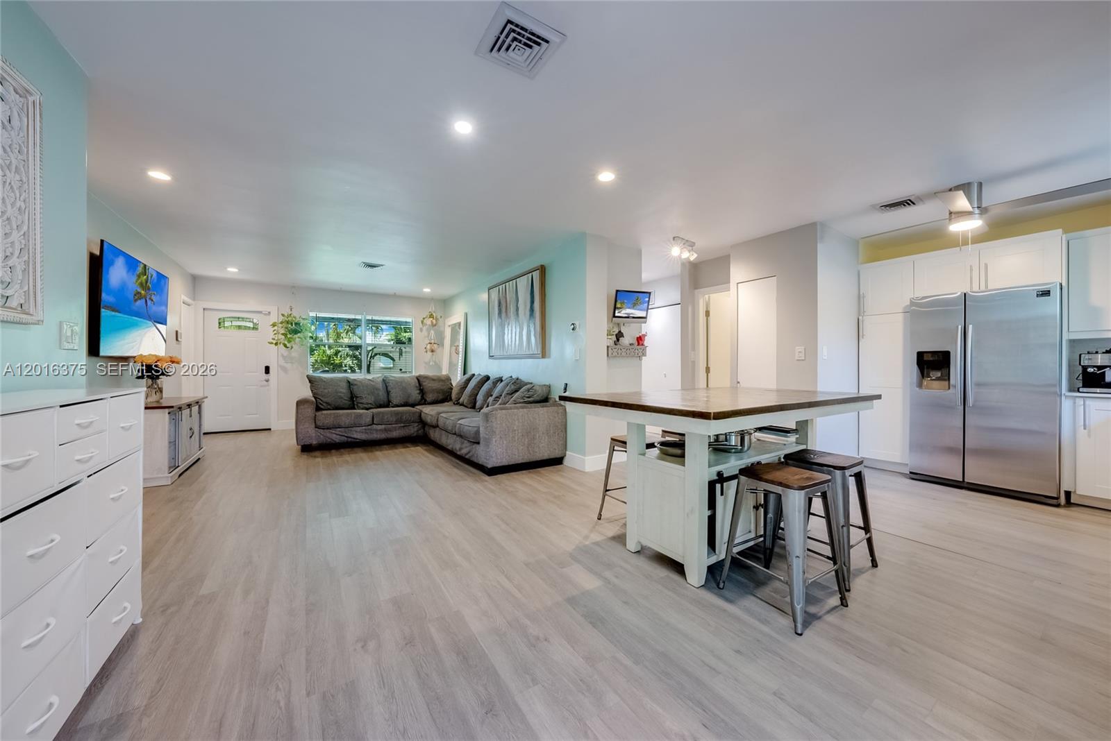 SOUTH HOLLYWOOD AMD PLAT - Residential