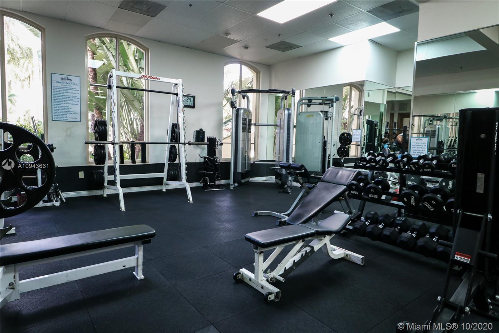 1ST ADDN TO DORAL WOODS - Residential