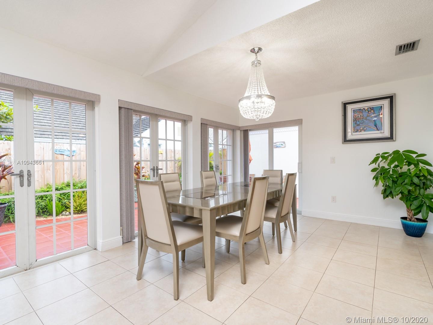 1ST ADDN TO DORAL WOODS - Residential