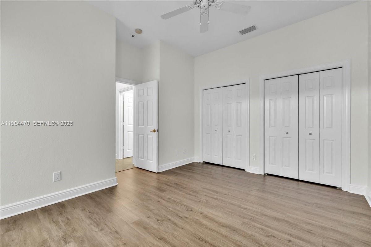 Villa Vistana - Residential