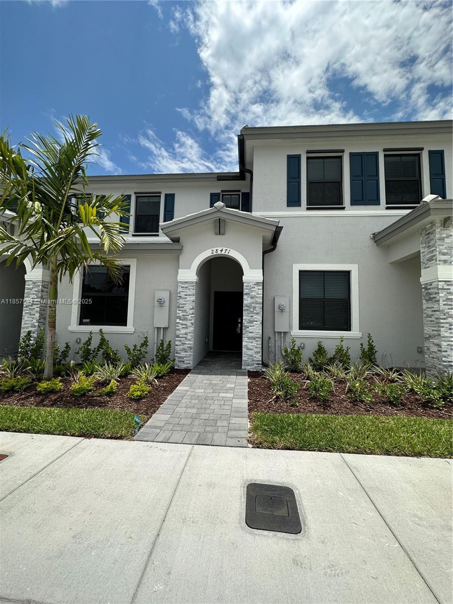 Welcome to your dream home! This beautiful Villa offers an exquisite blend of comfort and style. Boasting 3 bedrooms and 3 baths, it's perfect for a growing family or professionals seeking extra space. The modern kitchen features stainless steel appliances and elegant quartz countertops, making cooking a delight. Enjoy the convenience of tile flooring on the first floor, providing easy maintenance and a sleek look. Upstairs, plush carpeting enhances the cozy ambiance of the bedrooms. The unit comes with a washer/dryer for added convenience. Parking will never be an issue with two assigned spaces right at your doorstep. Privacy is a luxury with no rear neighbors, and the fenced patio allows you to create your oasis of relaxation.
