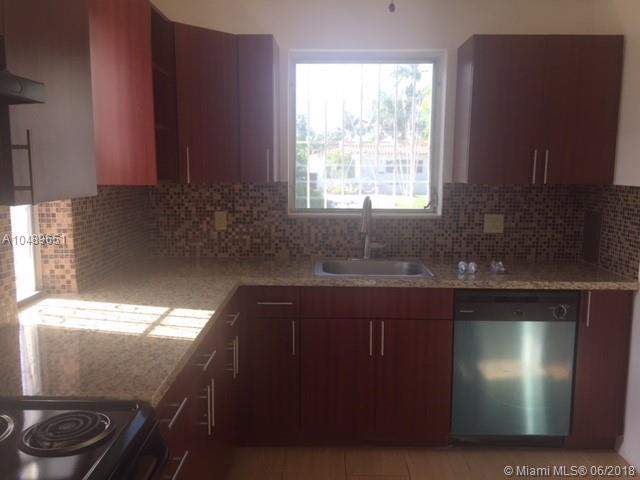 BELLE MEADE OF MIA SEC 1 - Residential Lease