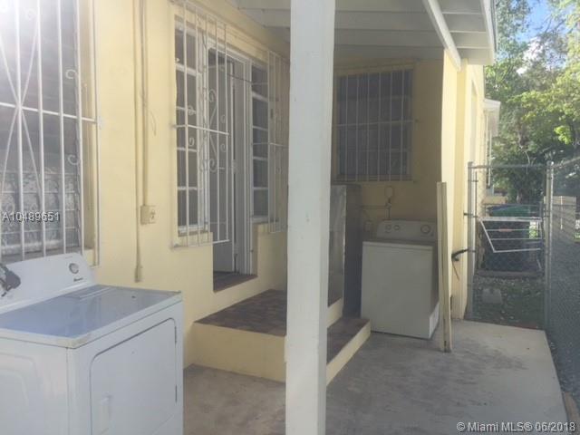 BELLE MEADE OF MIA SEC 1 - Residential Lease