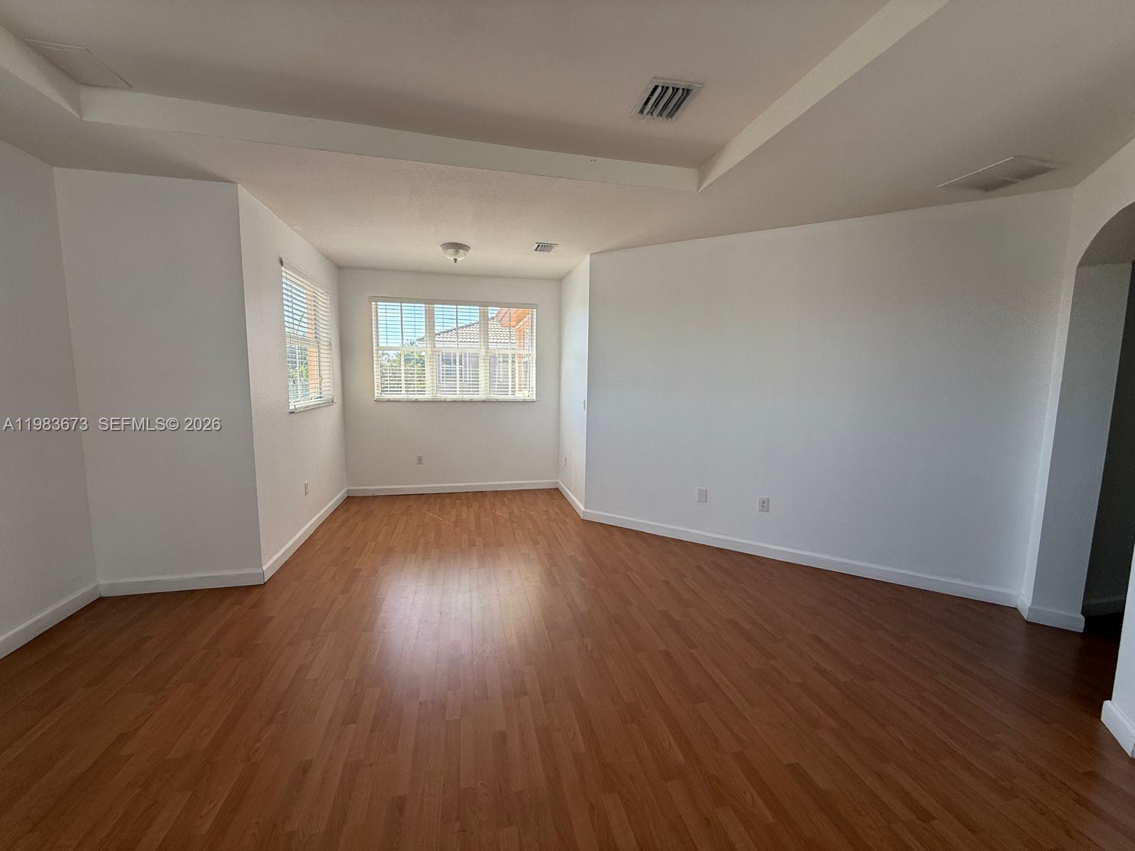 ISLANDS AT DORAL 1ST ADDN - Residential