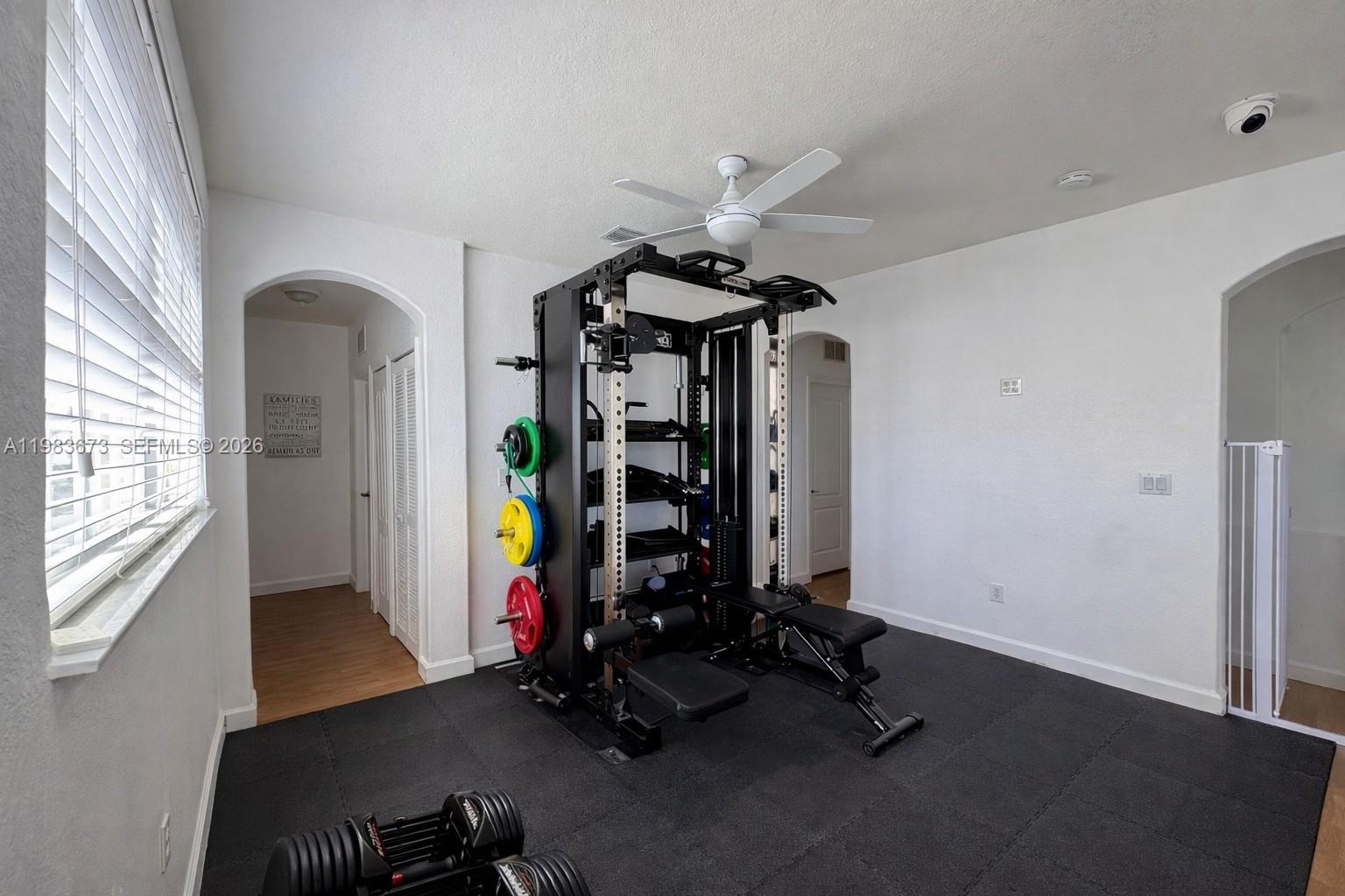 ISLANDS AT DORAL 1ST ADDN - Residential