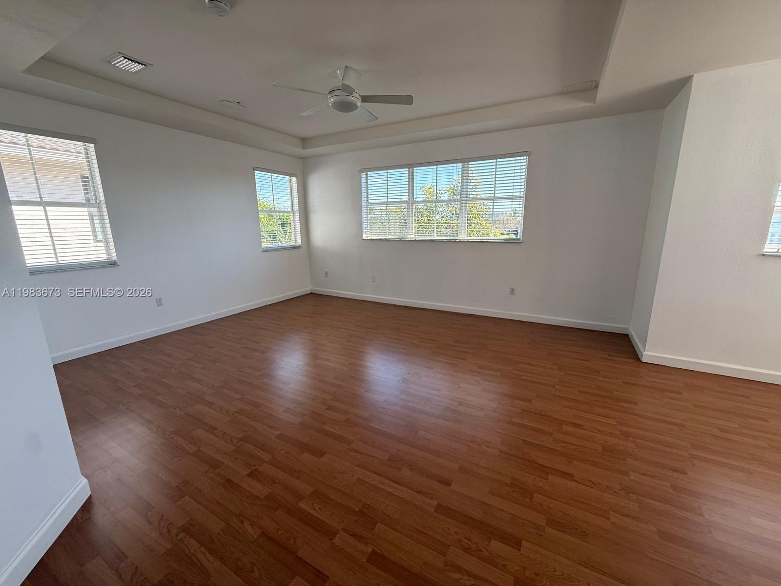 ISLANDS AT DORAL 1ST ADDN - Residential