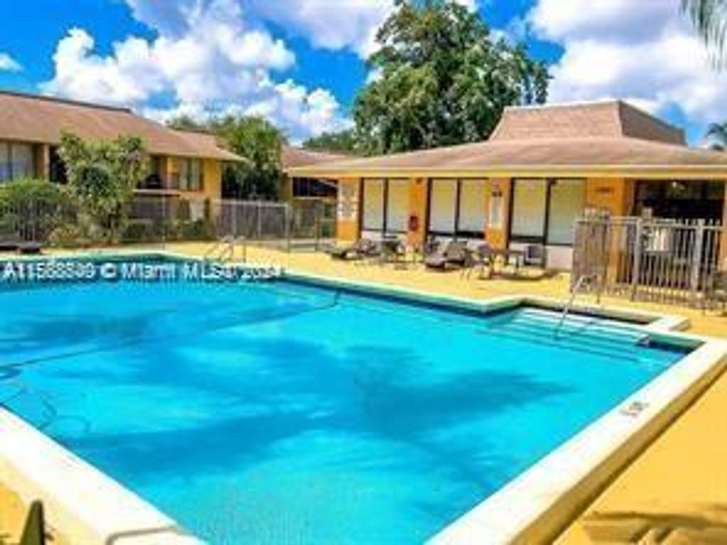 Photo of 5825 Washington St #36, Hollywood, FL 33023 (MLS # A11568549)