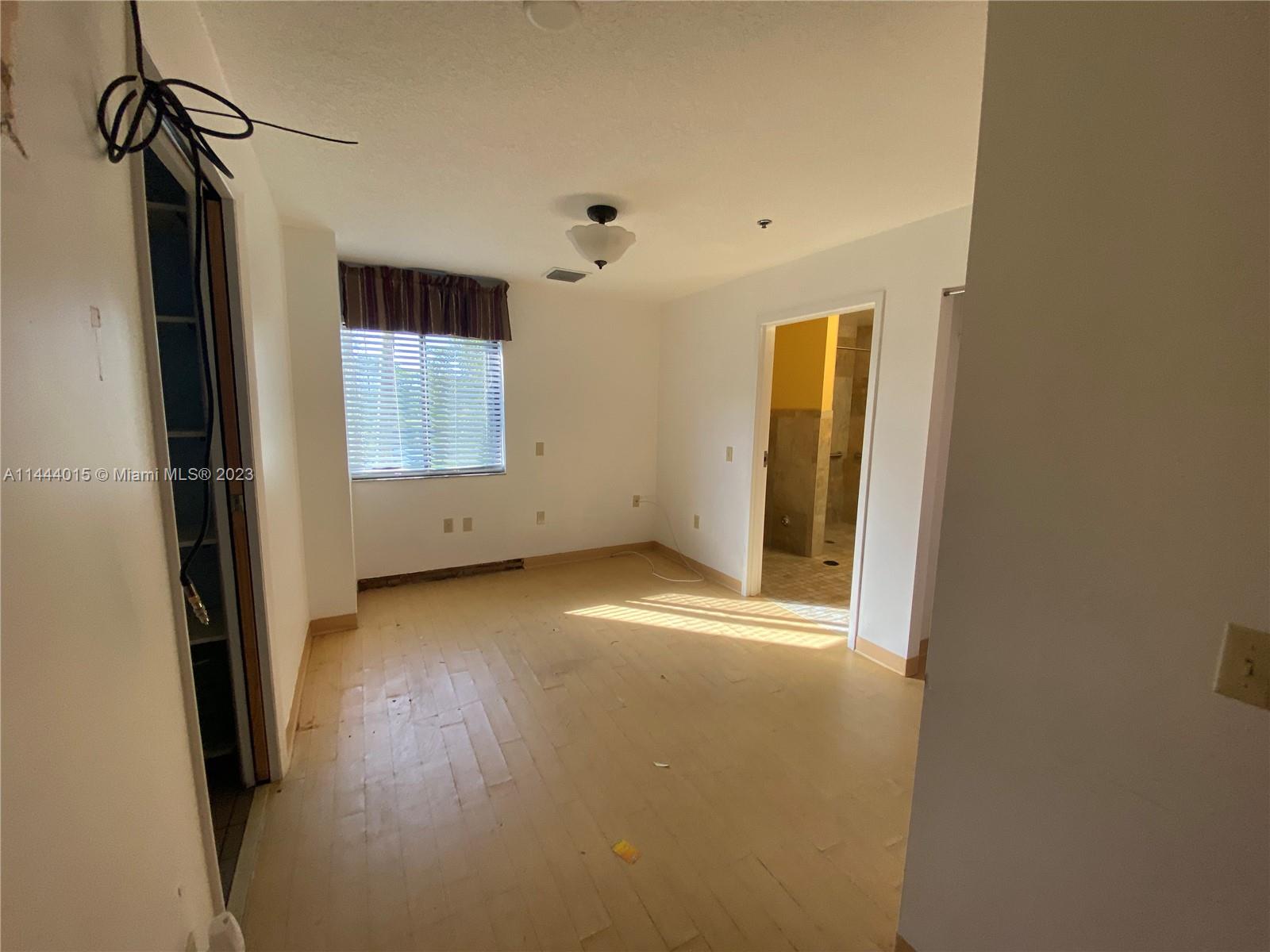 EVERGLADES SUGAR & LAND C - Residential