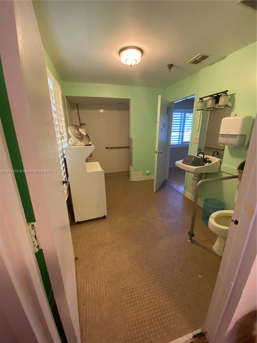 EVERGLADES SUGAR & LAND C - Residential