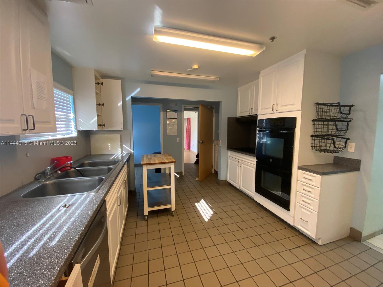 EVERGLADES SUGAR & LAND C - Residential