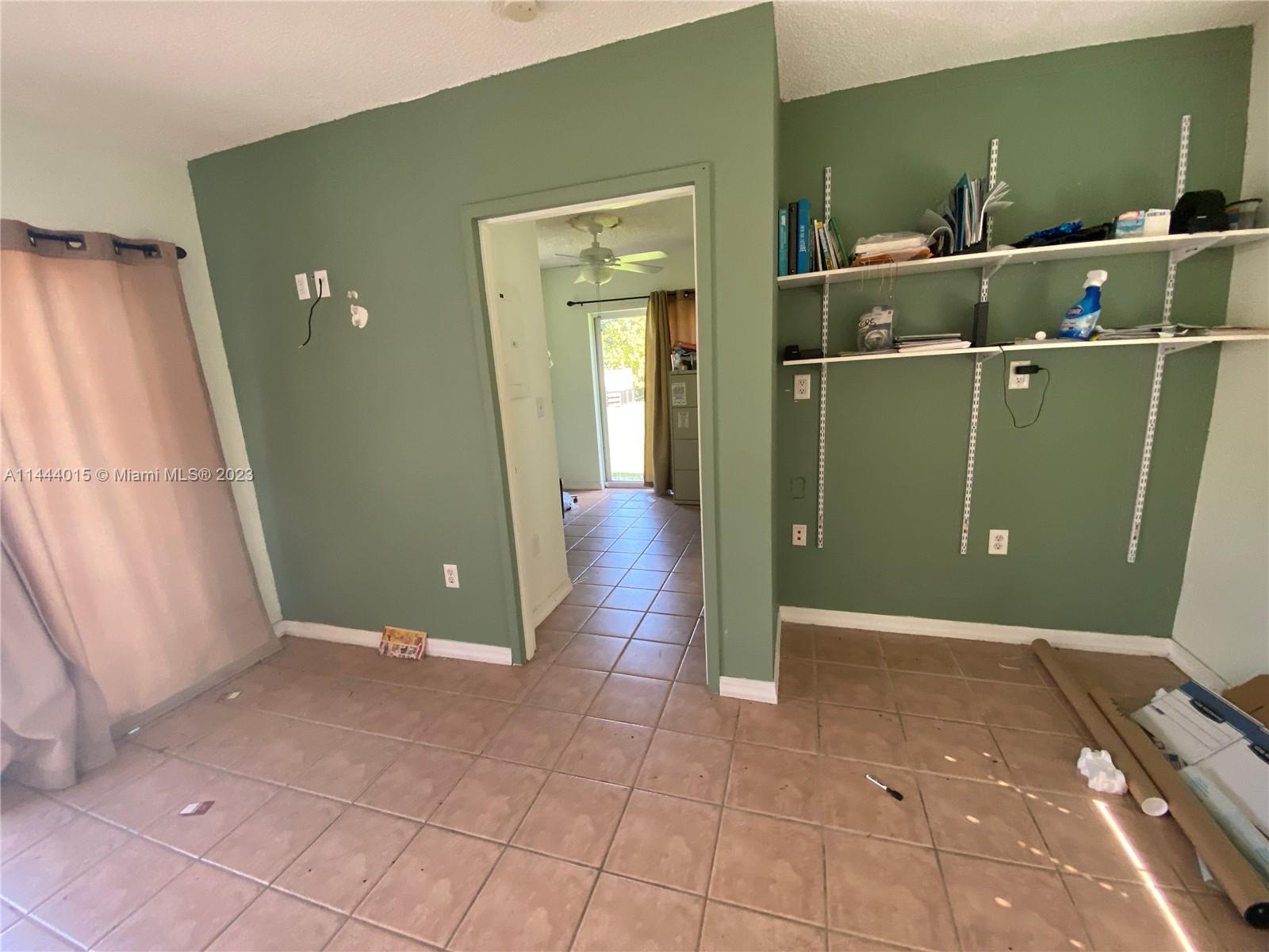 EVERGLADES SUGAR & LAND C - Residential