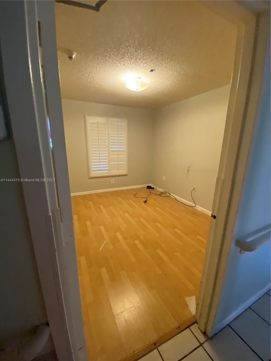 EVERGLADES SUGAR & LAND C - Residential