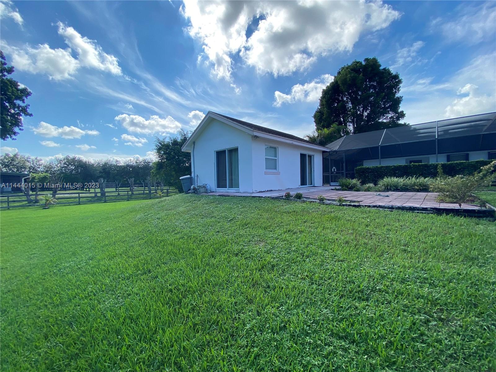 EVERGLADES SUGAR & LAND C - Residential