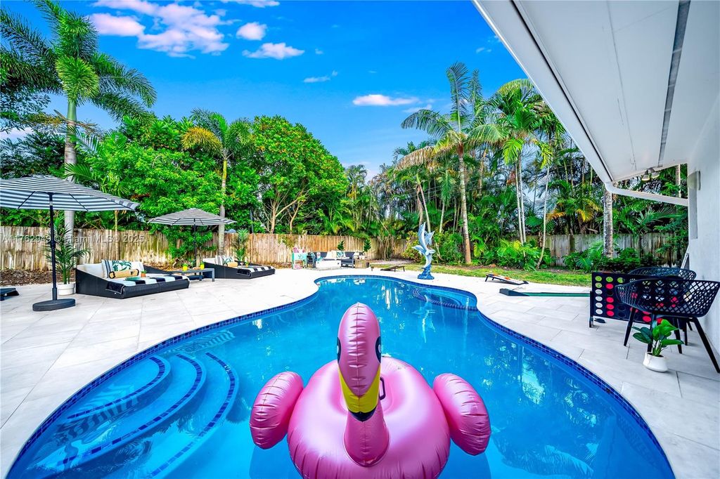 Photo of 1574 NE 38th St #0, Oakland Park, FL 33334 (MLS # A11762949)