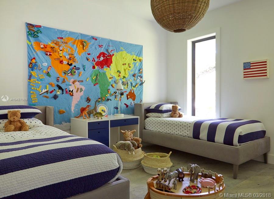 SNAPPER CREEK LAKES SUB 1 - Residential