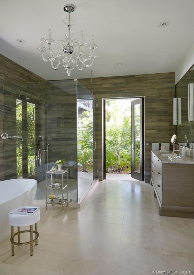 SNAPPER CREEK LAKES SUB 1 - Residential