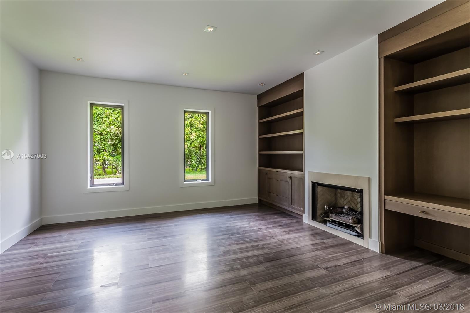 SNAPPER CREEK LAKES SUB 1 - Residential