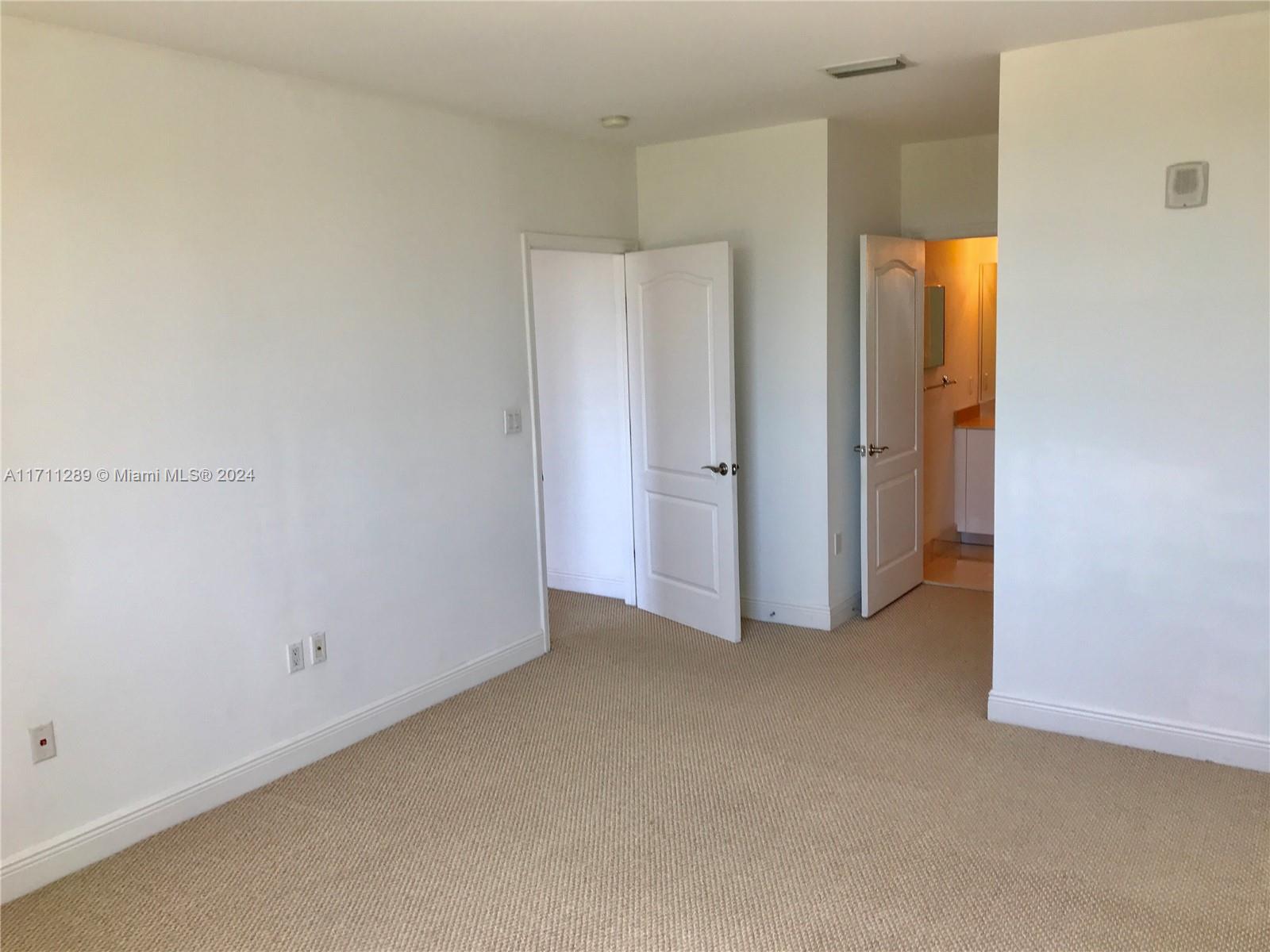 BRICKELL WAY CONDO - Residential