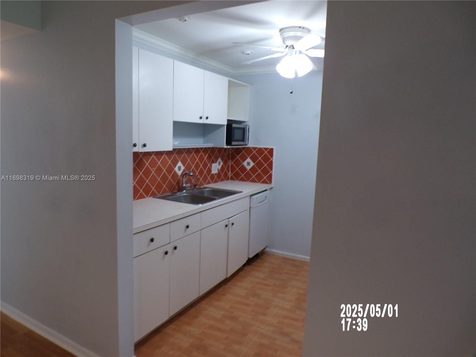 NEW HAMPTON AT CENTURY VI - Residential