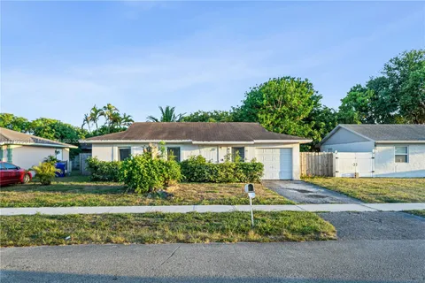 8170 SW 5th St, North Lauderdale, FL 33068 - MLS#: A11792961