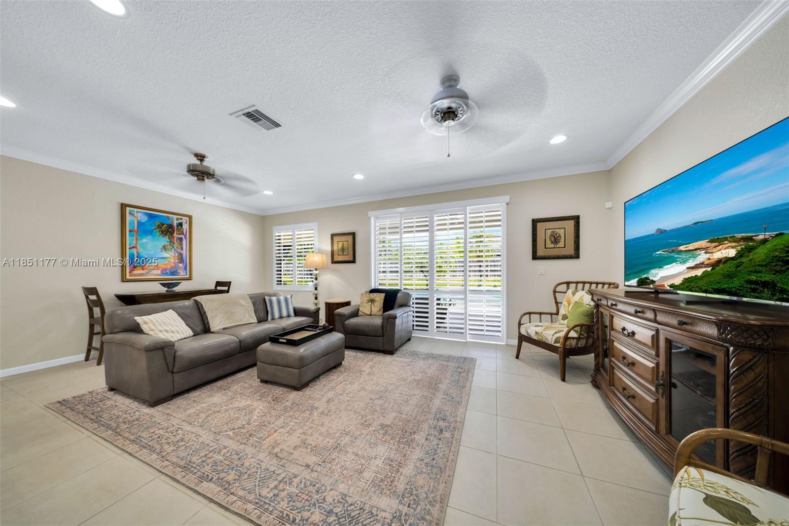 ESTATE MANSIONS 1ST ADDN - Residential