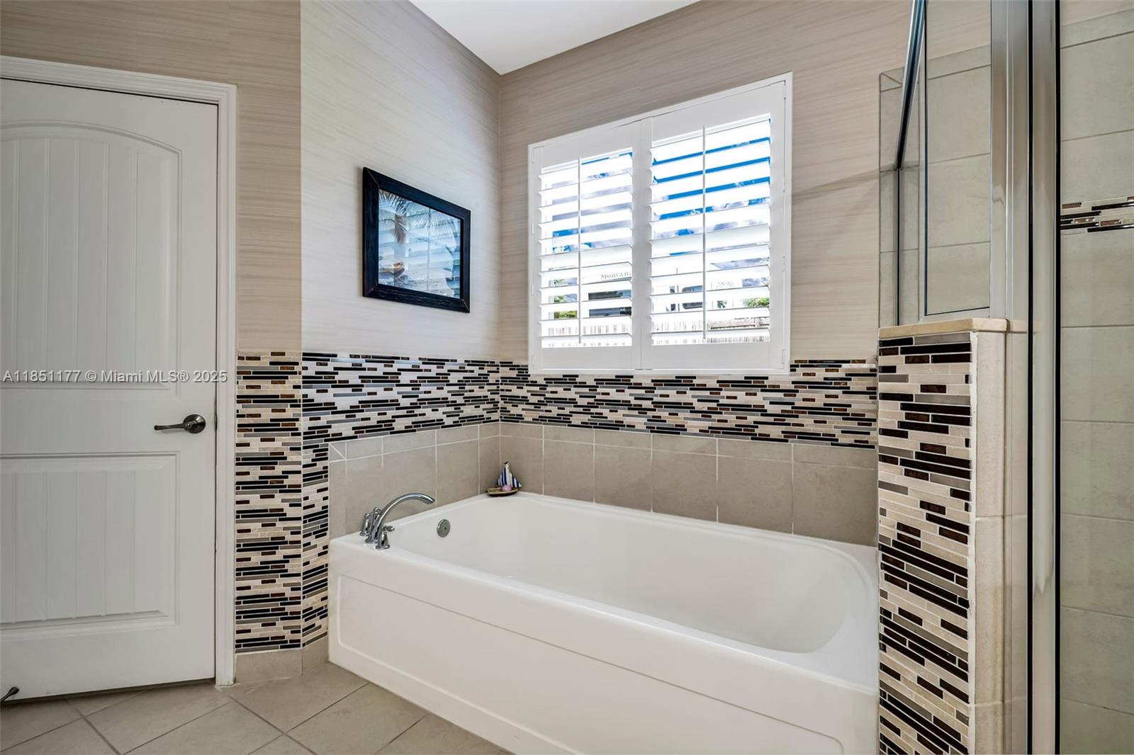 ESTATE MANSIONS 1ST ADDN - Residential