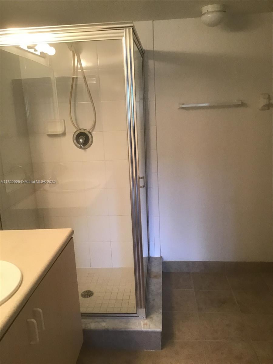 CYPRESS TRAIL CONDO - Residential
