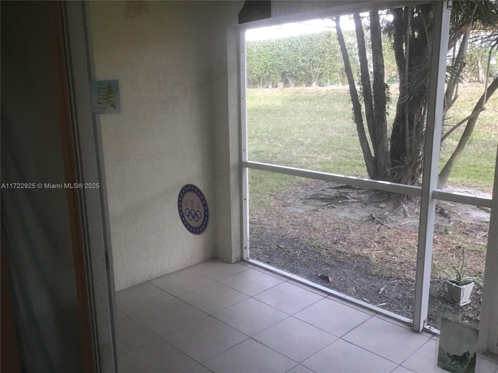 CYPRESS TRAIL CONDO - Residential