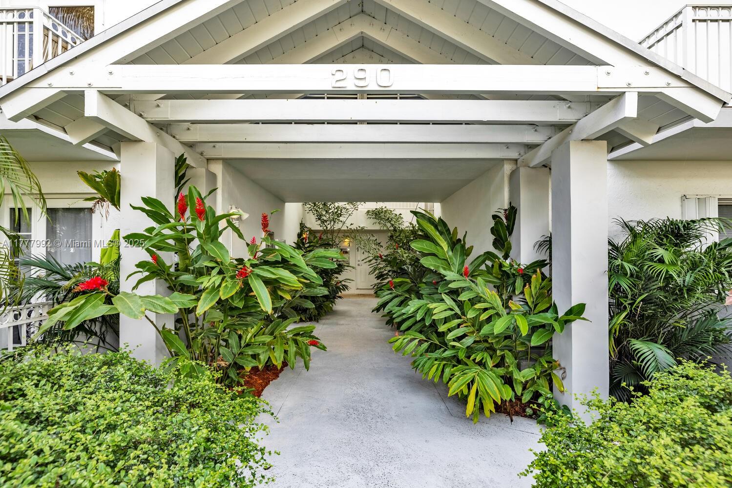 290 Sunrise Dr 312, Key Biscayne, Miami-Dade County, Florida - 1 Bedrooms  
1 Bathrooms - 