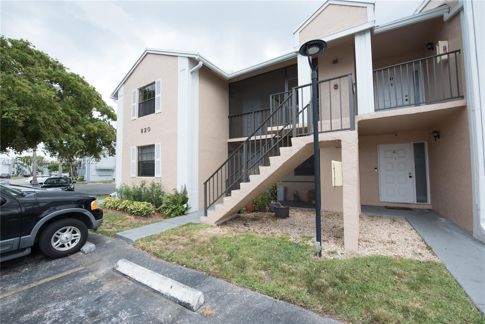 LAKESHORE CONDO I - Residential Lease