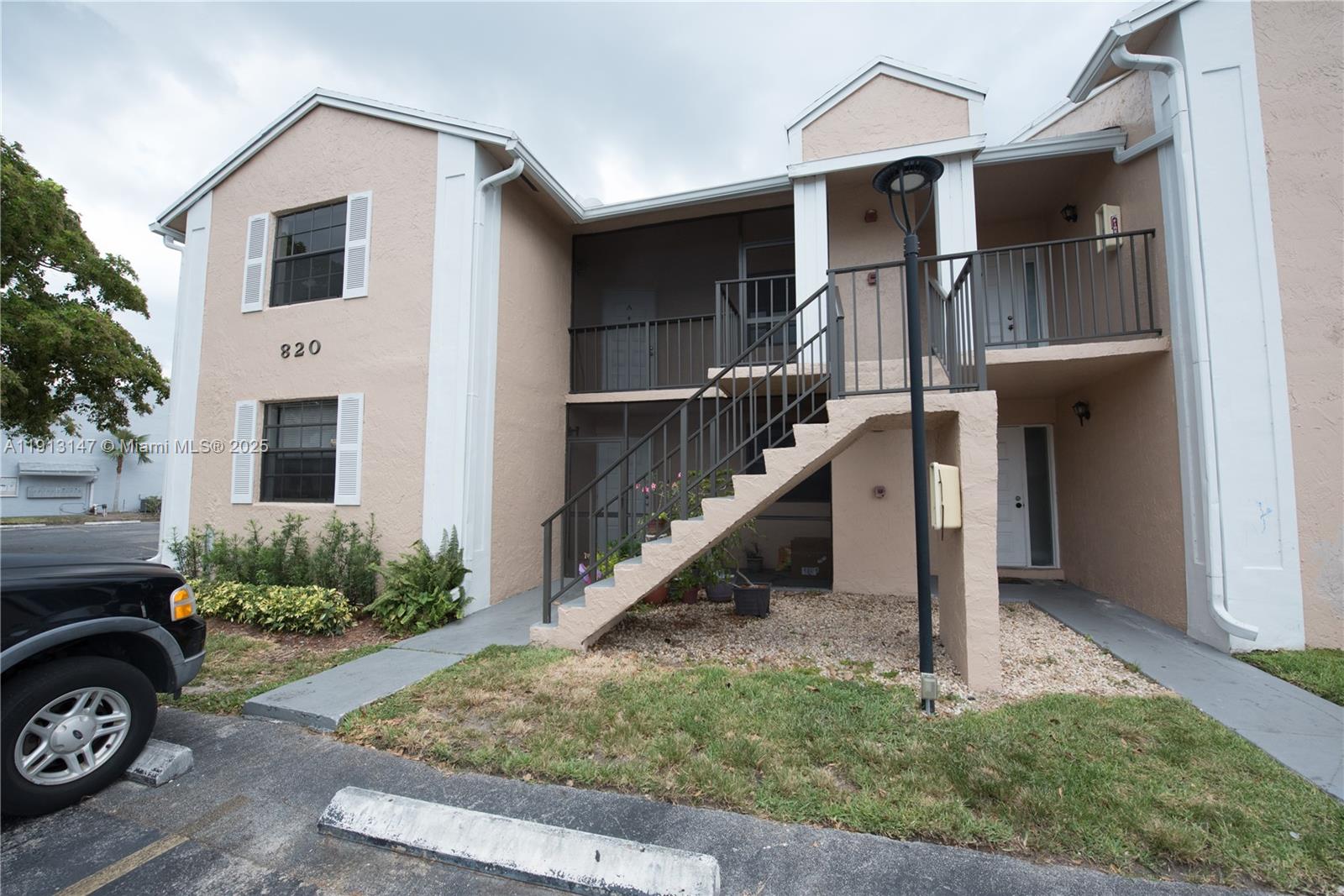 LAKESHORE CONDO I - Residential Lease