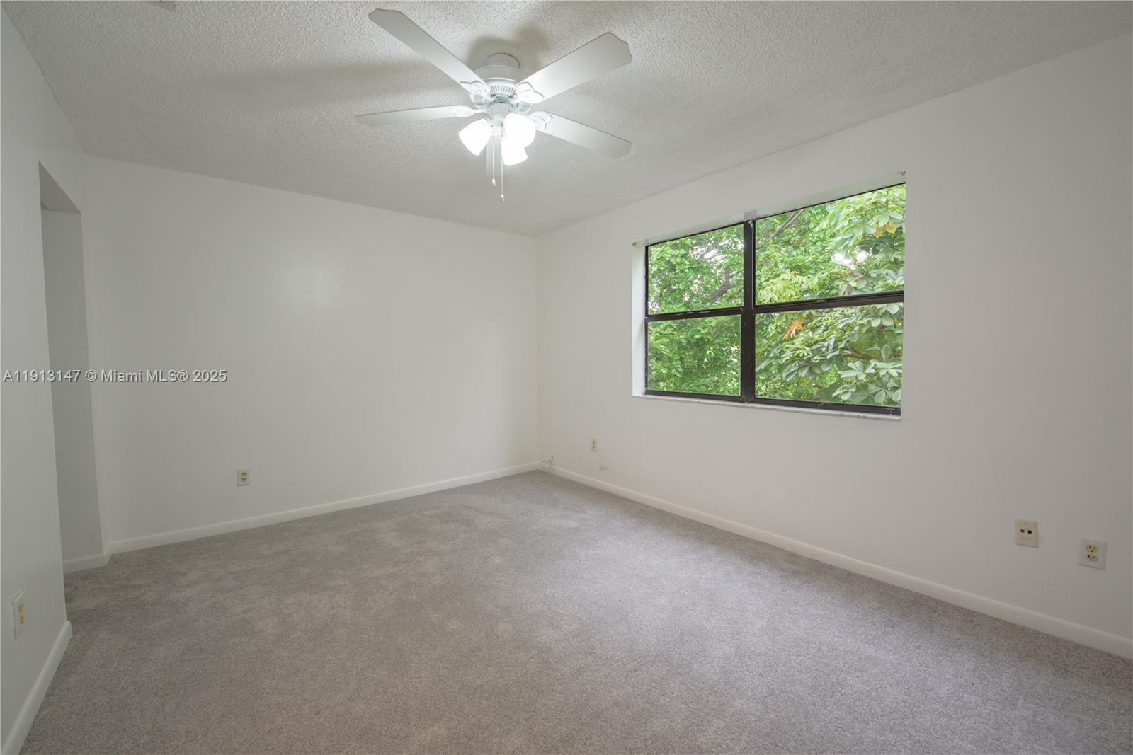 LAKESHORE CONDO I - Residential Lease