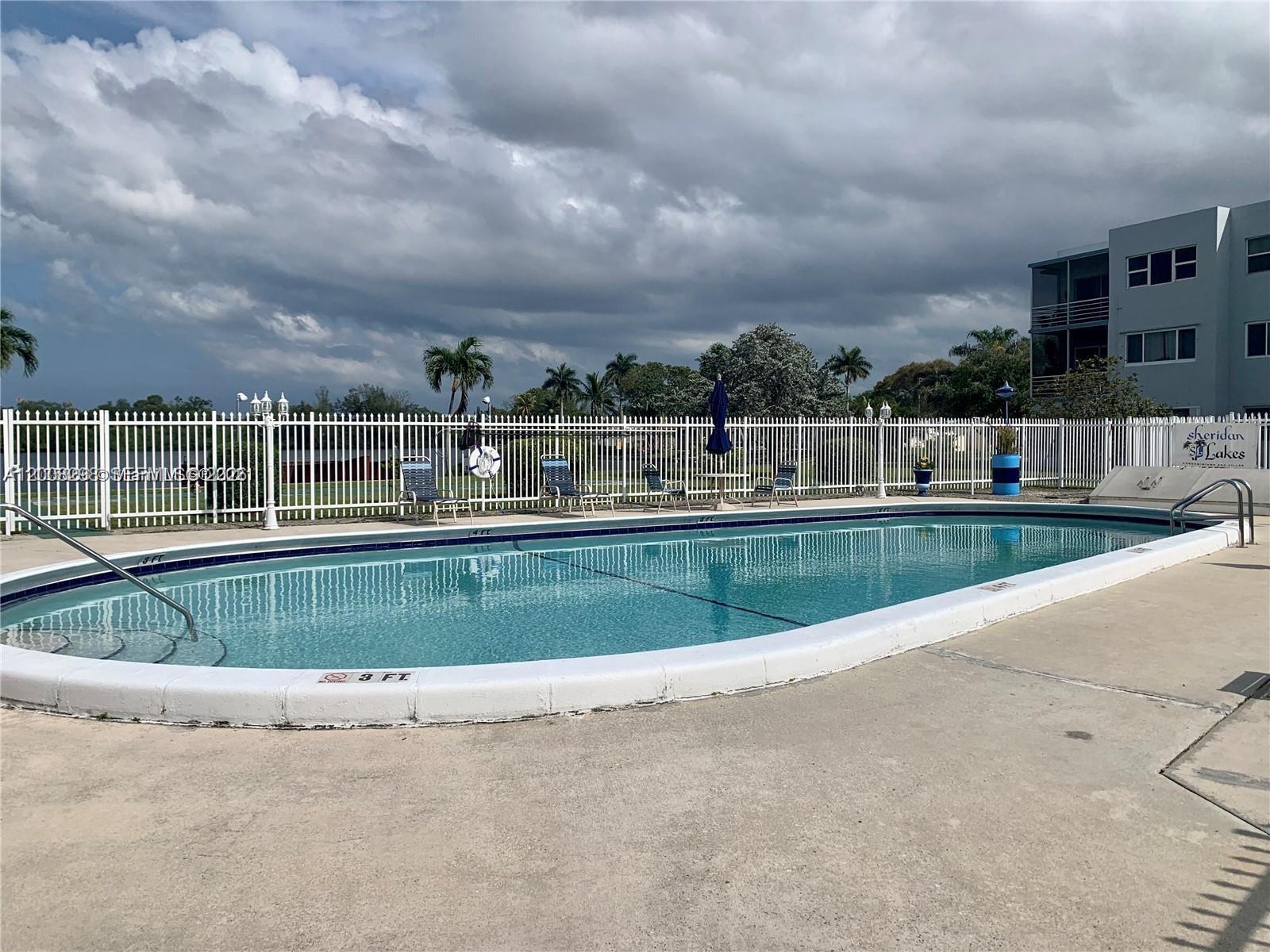 SHERIDAN LAKES CONDO APTS - Residential