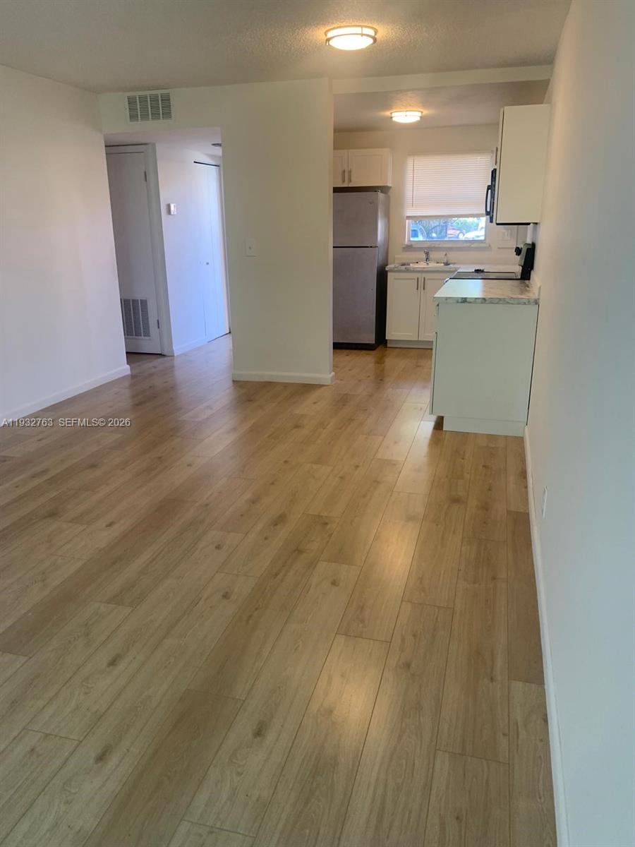 SUNRISE LAKES 120 CONDO - Residential