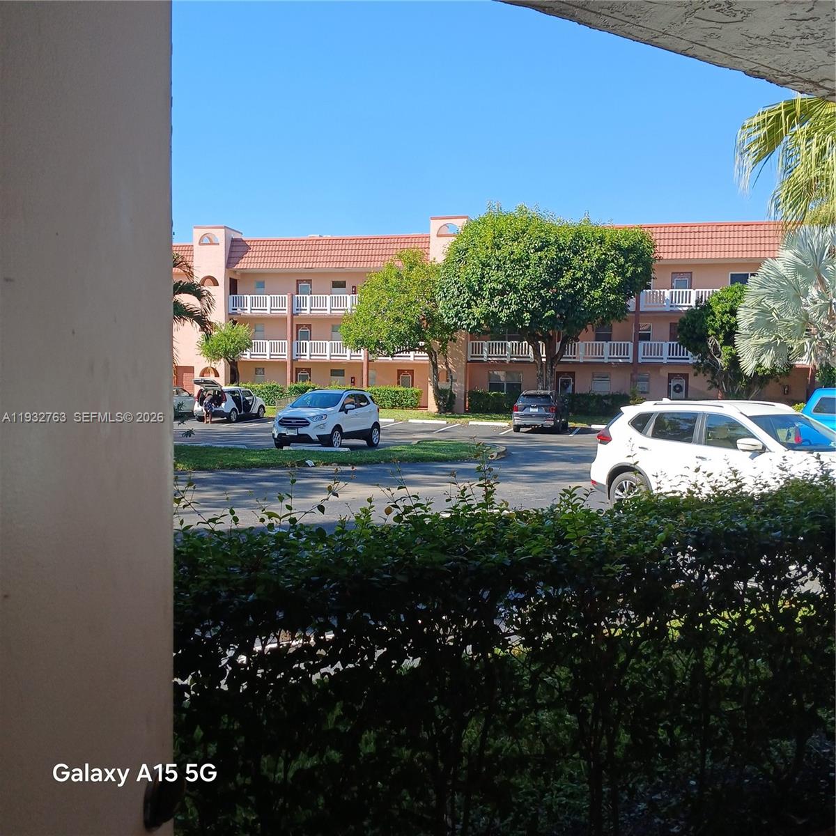 SUNRISE LAKES 120 CONDO - Residential