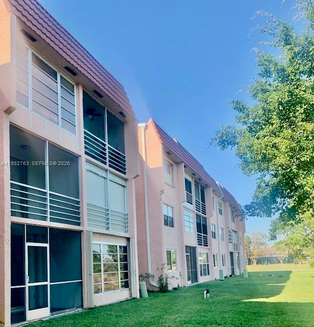 SUNRISE LAKES 120 CONDO - Residential