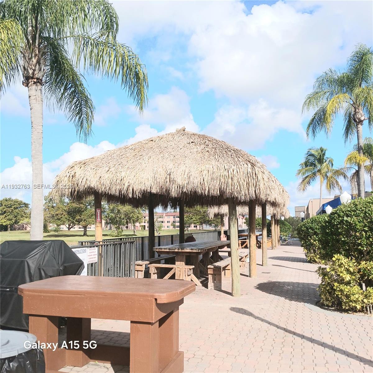 SUNRISE LAKES 120 CONDO - Residential