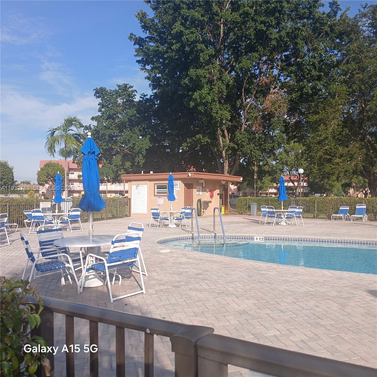 SUNRISE LAKES 120 CONDO - Residential