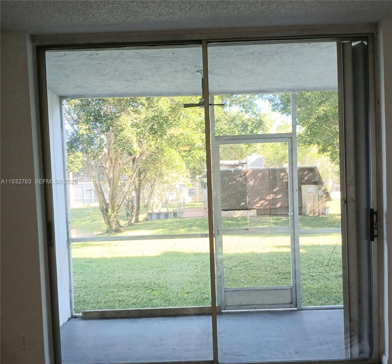 SUNRISE LAKES 120 CONDO - Residential