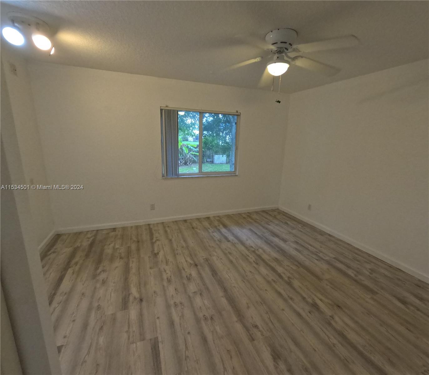 DELRAY GARDEN ESTATES 3 - Residential