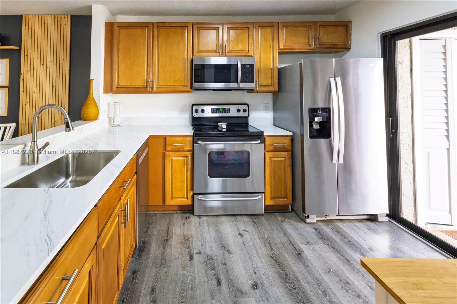 PALM POINT SEC 1 - Residential