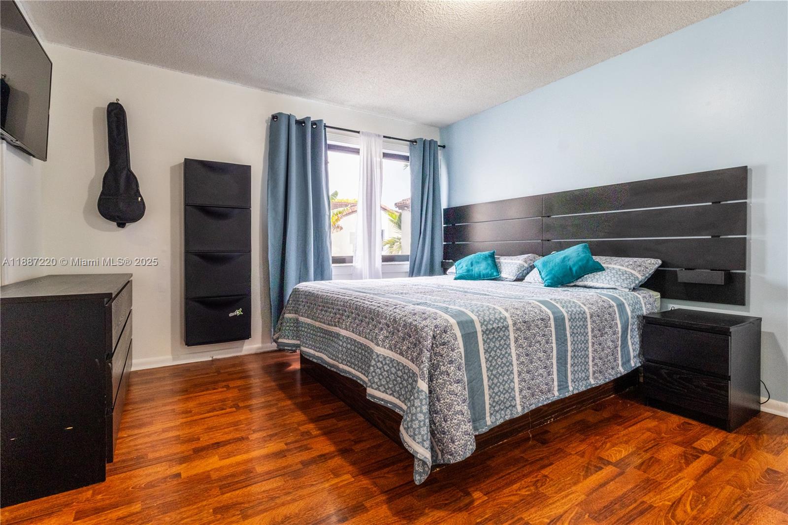 PALM POINT SEC 1 - Residential