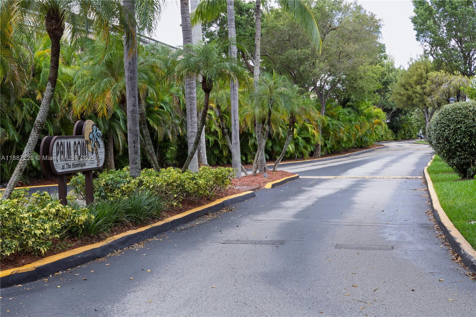 PALM POINT SEC 1 - Residential