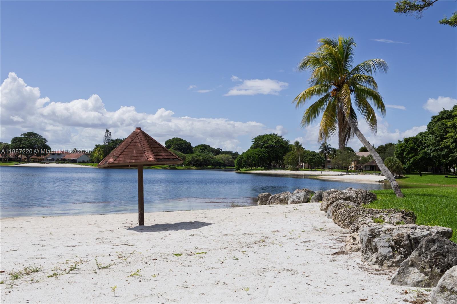 PALM POINT SEC 1 - Residential